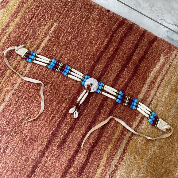 Authentic handcrafted bone hairpipe Native American Indian choker regalia NWOT - Picture 2 of 10